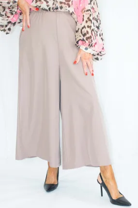 Aria Zip Side Wide Leg Culottes in Mocha