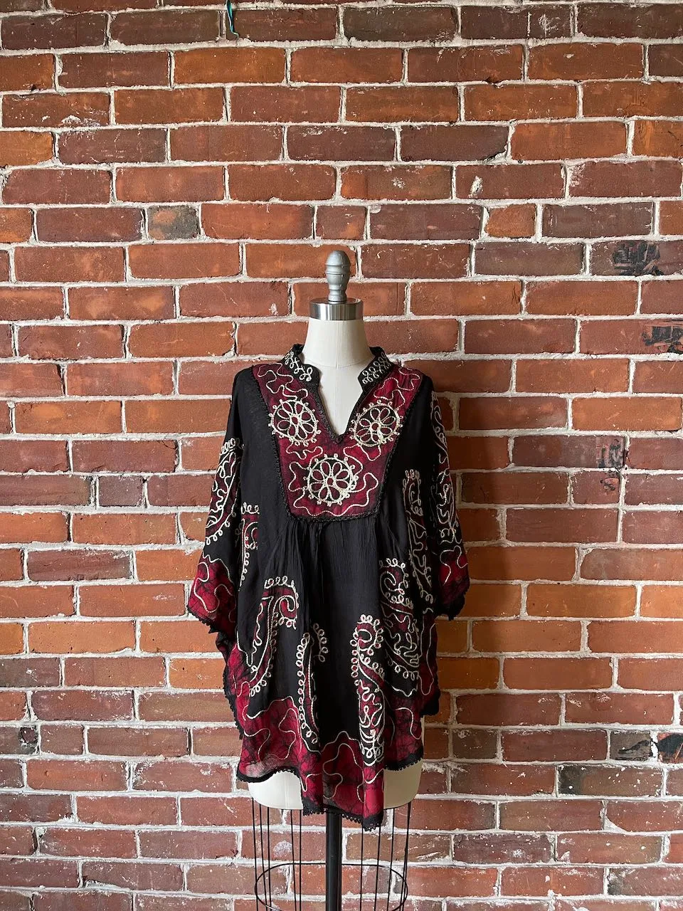 Artemis Batik Poncho Top - Red/Black