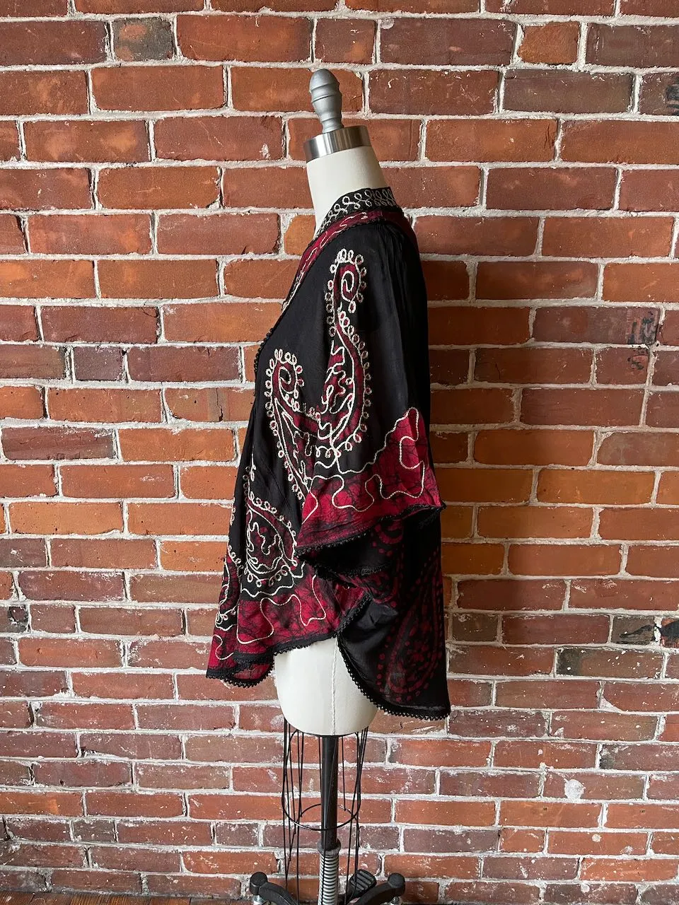 Artemis Batik Poncho Top - Red/Black