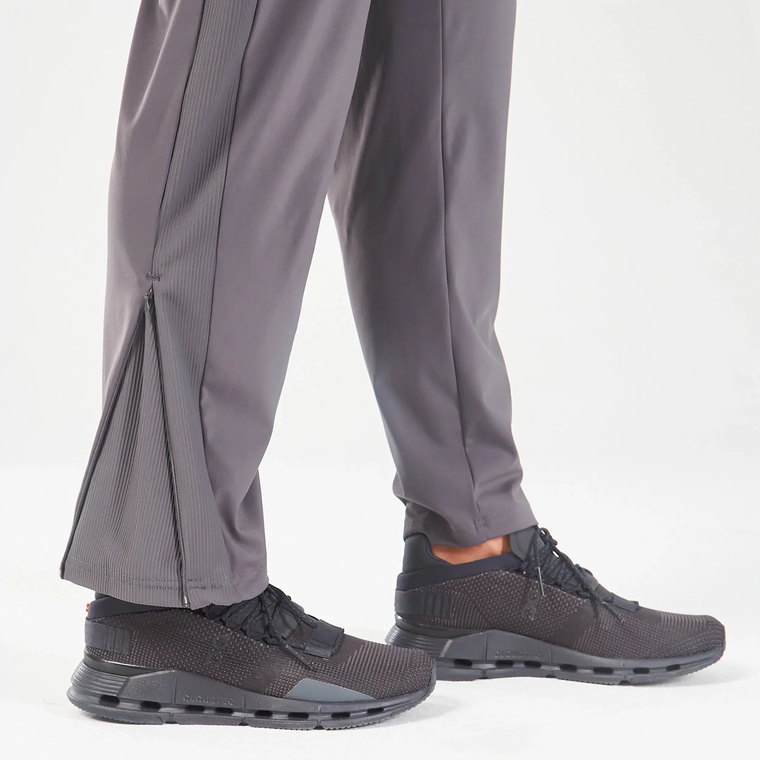 Core Flare Joggers - Asphalt