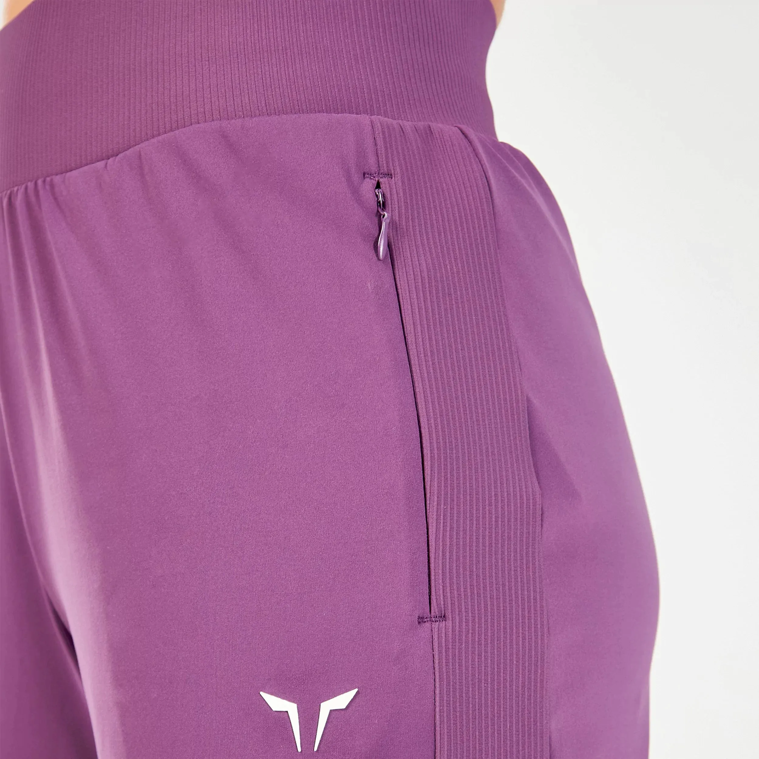 Core Flare Joggers - Shadow Purple