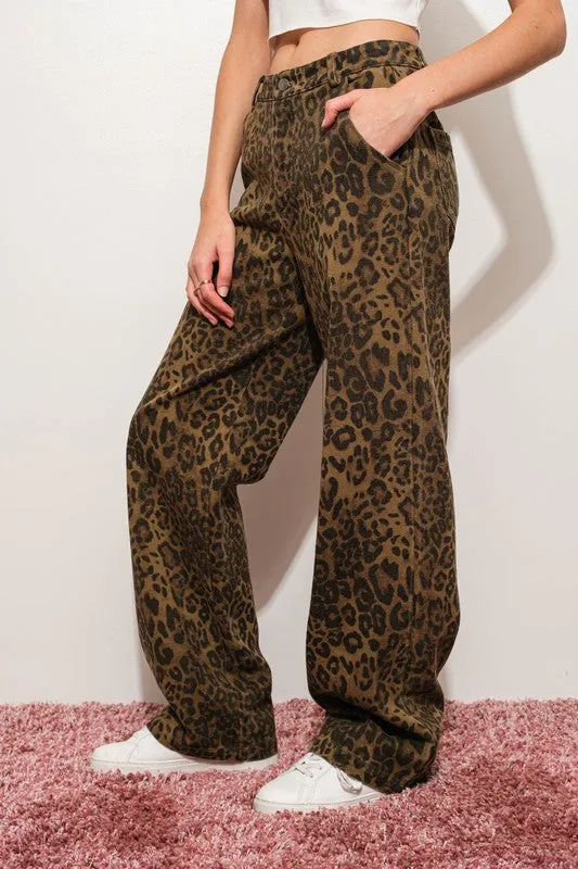 Giselle Mid Rise Leopard Print Denim Pants Brown