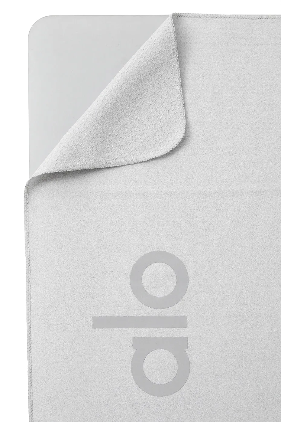 Grounded No-Slip Towel - Dove Grey