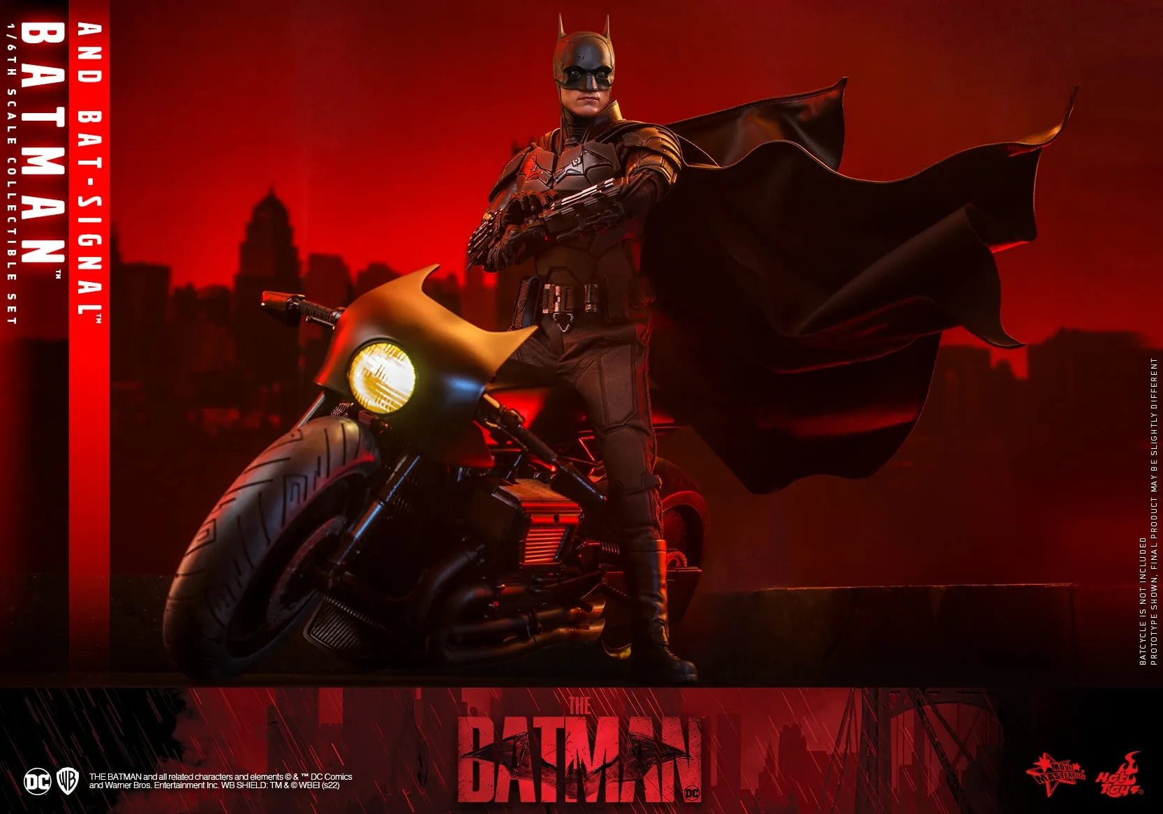 Hot Toys - MMS641 - The Batman - 1/6th scale Batman and Bat-Signal Collectible Set