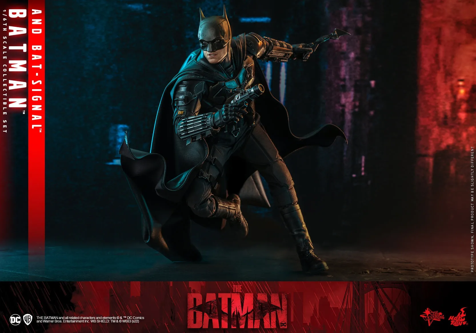 Hot Toys - MMS641 - The Batman - 1/6th scale Batman and Bat-Signal Collectible Set