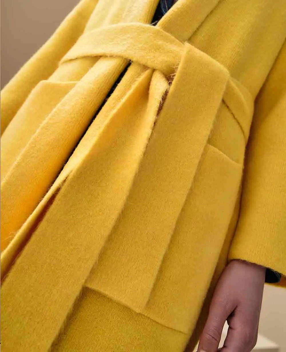 OVERSIZED KNIT COAT WITH BELT YELLOW