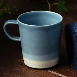 Winter Essentials: Herringbone Scarf, Blue Mug and Cashmere Socks